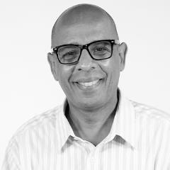 Carlos Sánchez G.