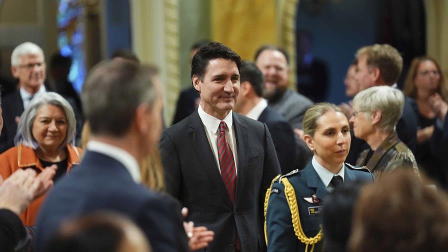 Trudeau de Canadá reorganiza su gabinete ante crecientes llamados a renuncia Trudeau de Canadá reorganiza su gabinete ante crecientes llamados a renuncia