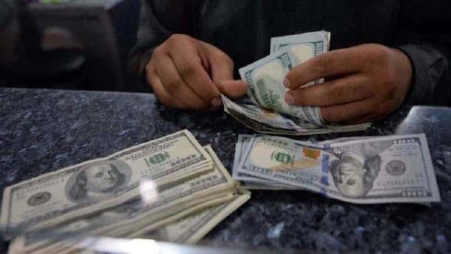 Presidente Abinader espera que continúe la tendencia a la baja del dólar Presidente Abinader espera que continúe la tendencia a la baja del dólar